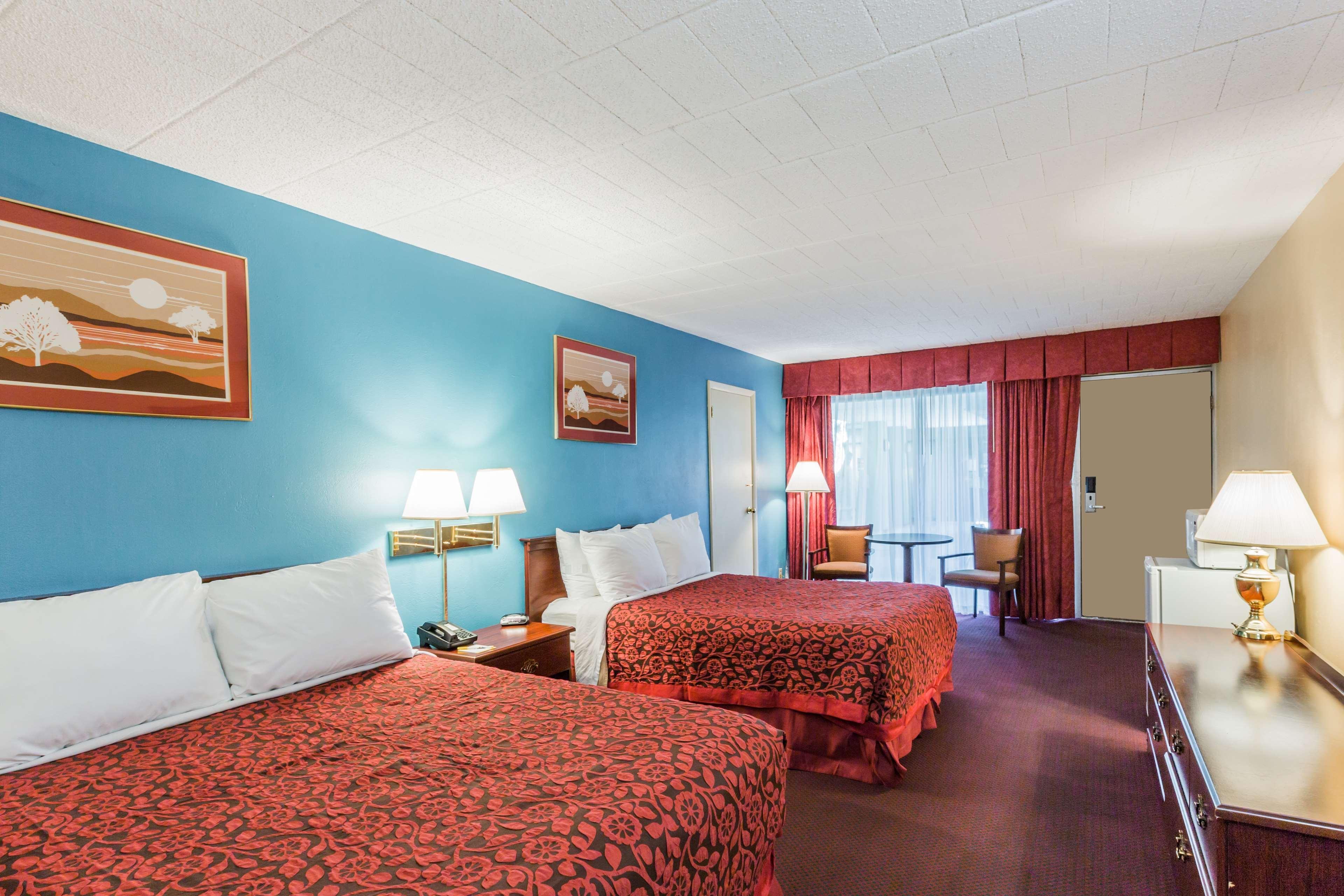 Days Inn East Stroudsburg Exteriér fotografie