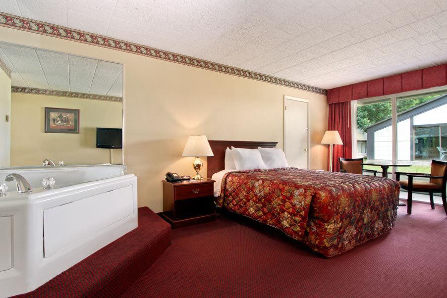 Days Inn East Stroudsburg Pokoj fotografie